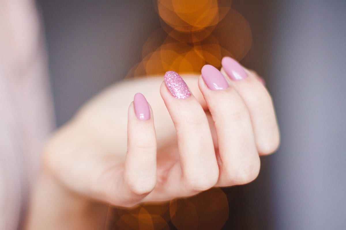 nail polish pink