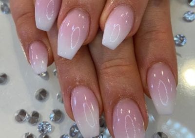 How To Airbrush Nails In Quick, Easy Steps