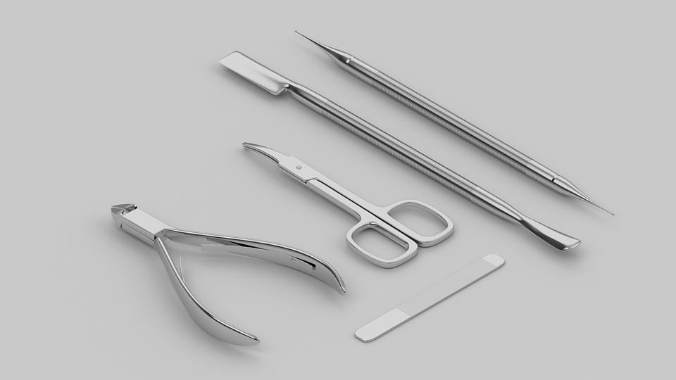 manicure tools and instruments