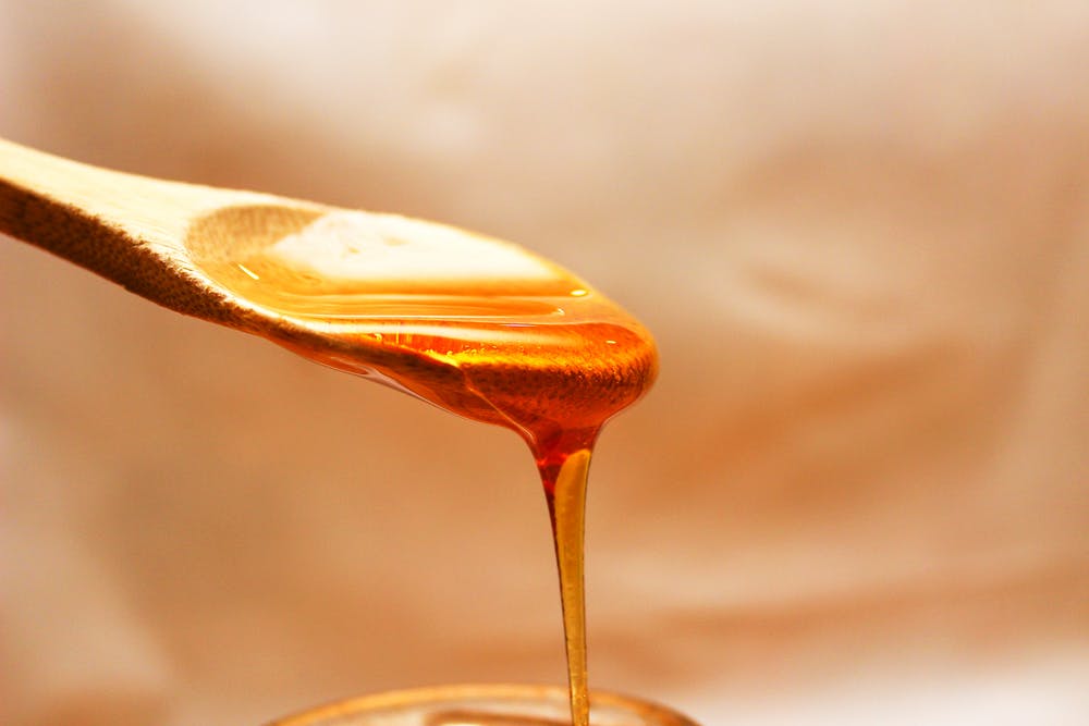 Benefits of honey on hair